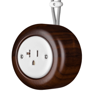 WOODEN PORCELAIN SURFACE MOUNTED NUCLEUS SOCKET USA 20AMP - DYKE & DEAN